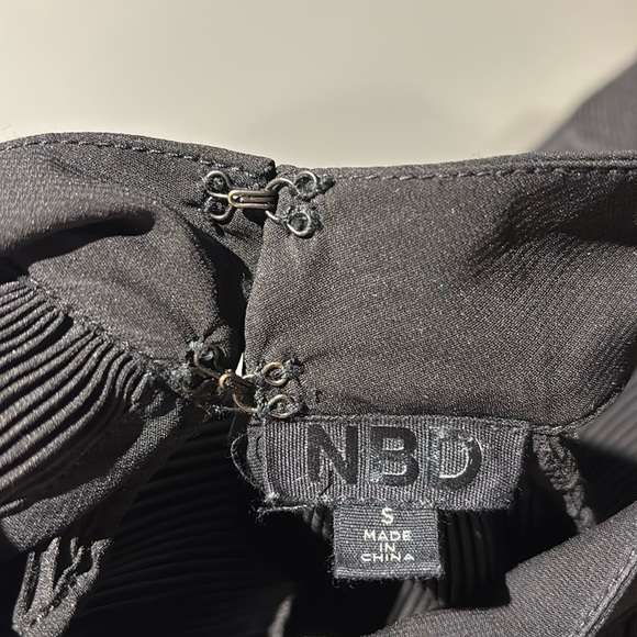 NBD🖤 Brinley ruffle top - Picture 8 of 8